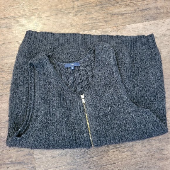 Gap Womens Fuzzy Charcoal Zip Up Vest Size Small - Picture 1 of 5